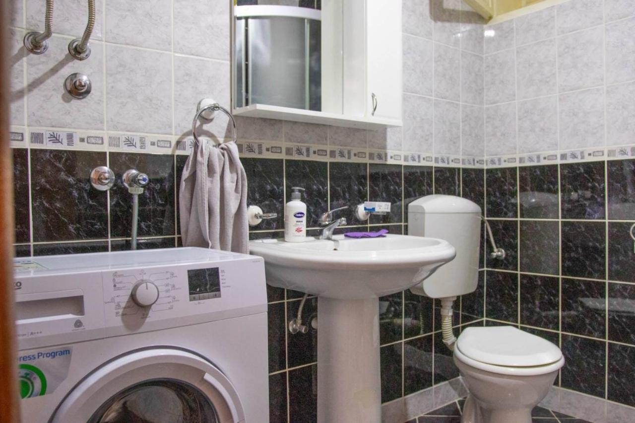 Campi D'Oro Apartment Kotor Ngoại thất bức ảnh